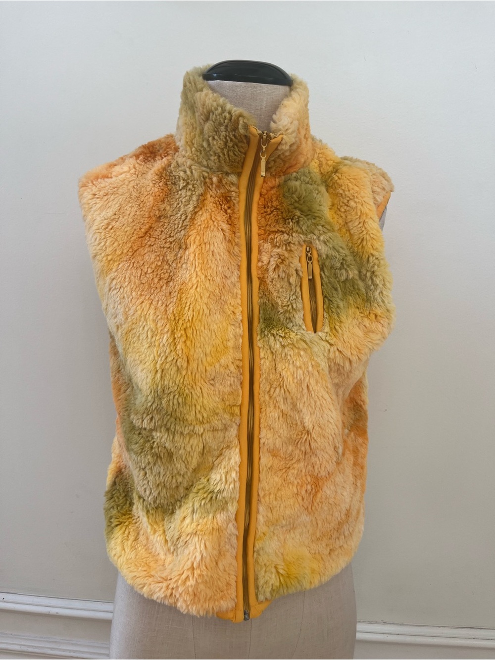 JS Tie Die Faux Fur Sherpa Fleece Zip Up Vest Small